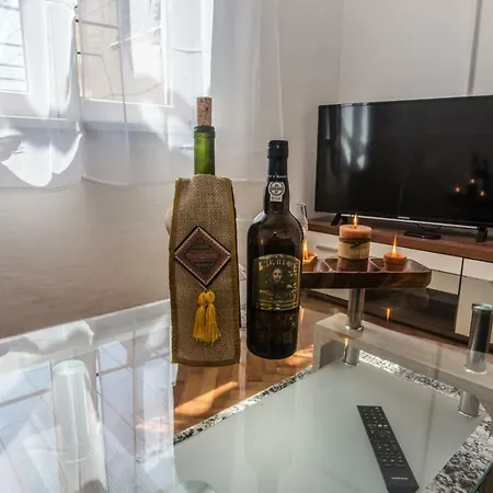 Sea View Floyd Apartman